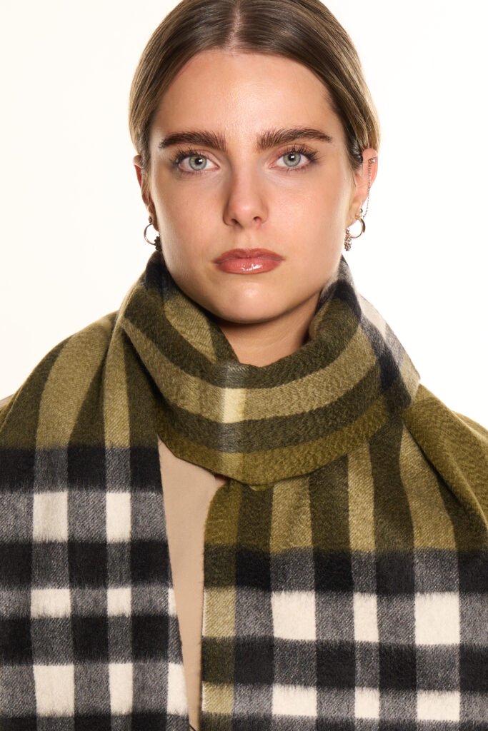 Edinburgh Cashmere DC Scott Cashmere Scarf ivory gift for her under 150